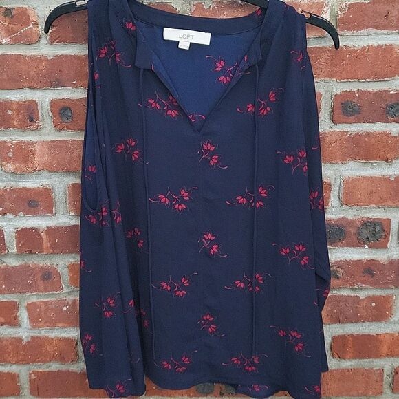 LOFT floral print cold shoulder. Long sleeve tie neck blouse - Picture 5 of 5